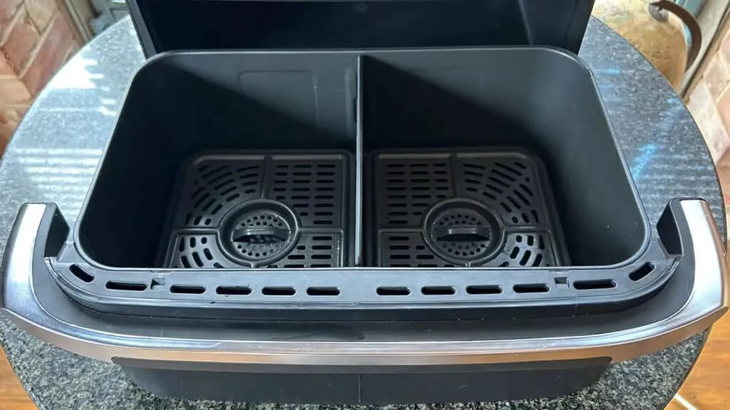 test-et-avis-friteuse-sans-huile-airfryer-ninja-foodi-flex-af500eu-capacité